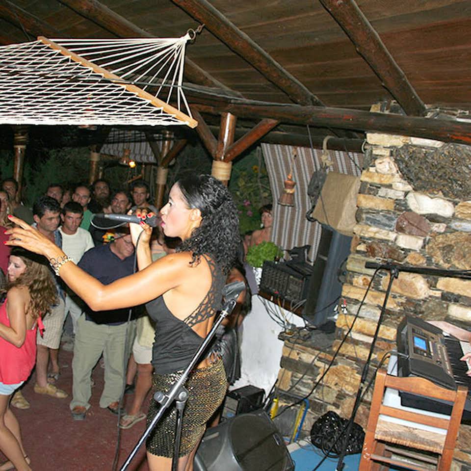 Ikaria Island Greece,Sto Gialó Club,Latin Night, der Griechenland